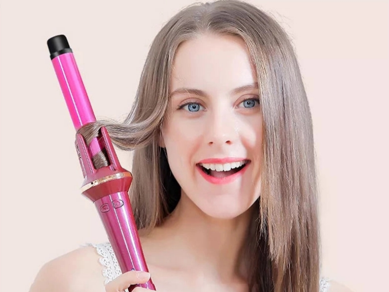 What Hairstyles Can Be Created with A Curling Iron?